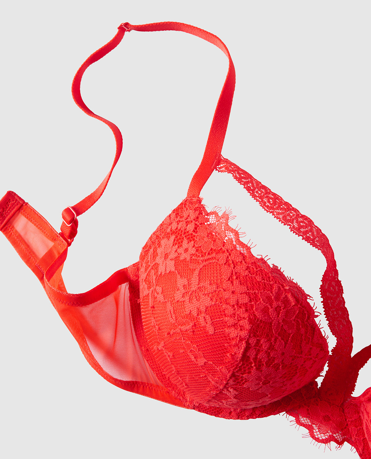 Soutien-gorge pigeonnant avec incrustation de dentelle