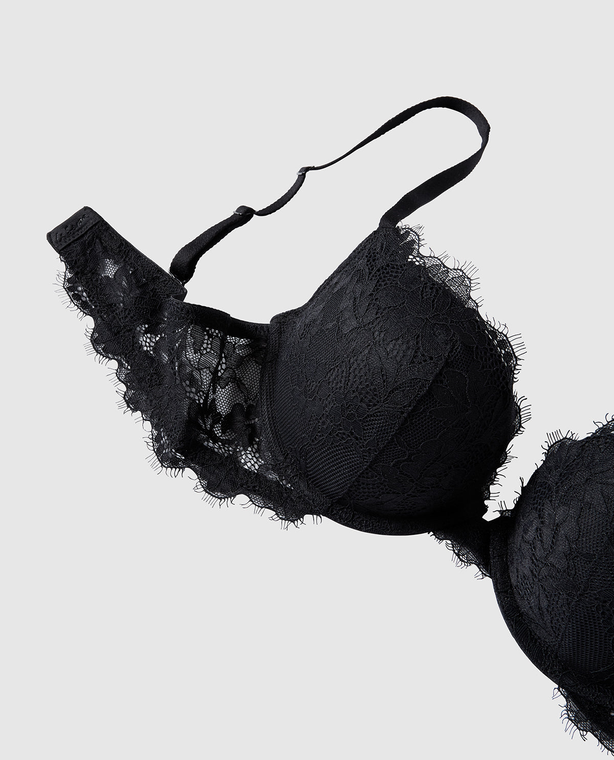 Push Up Bra with Allover Lace in Black