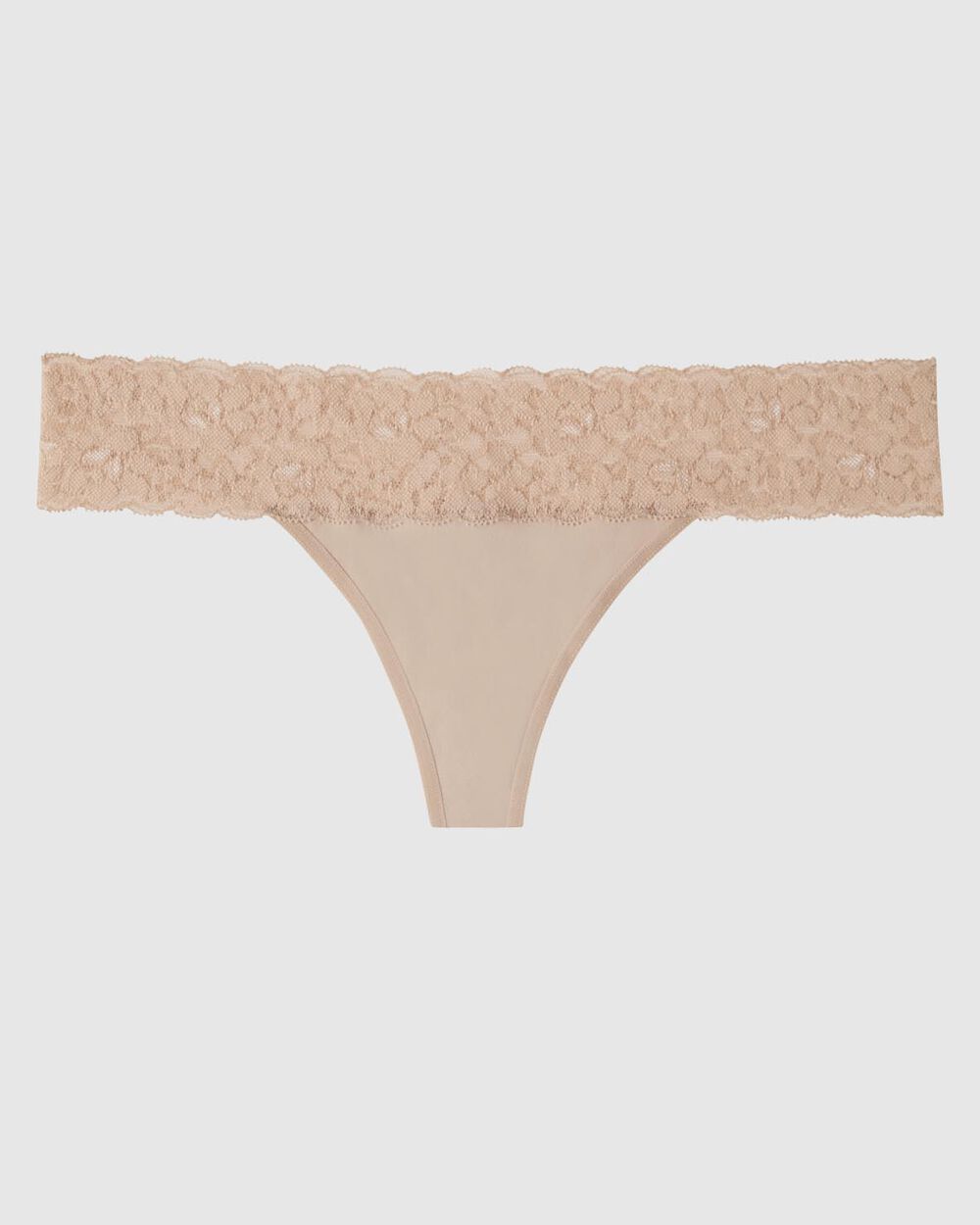 Tanga avec bordure en dentelle