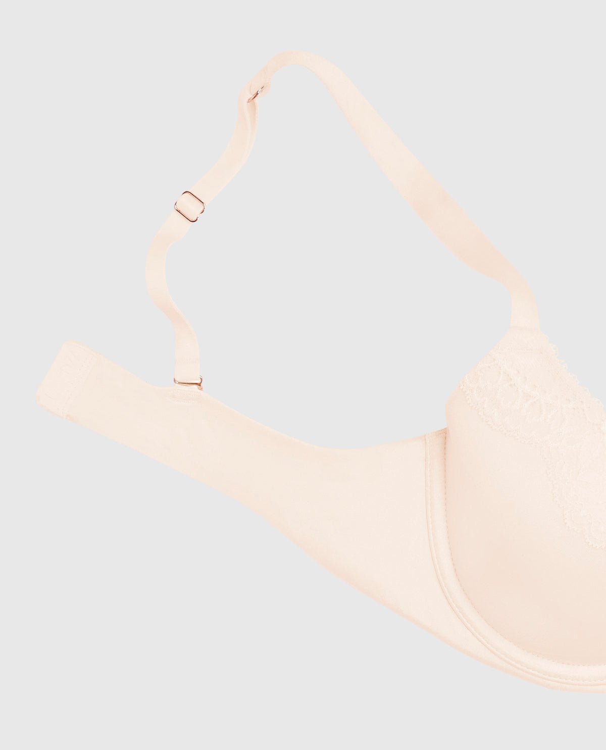 Smooth Lightly Lined Full Coverage Bra with Lace Overlay