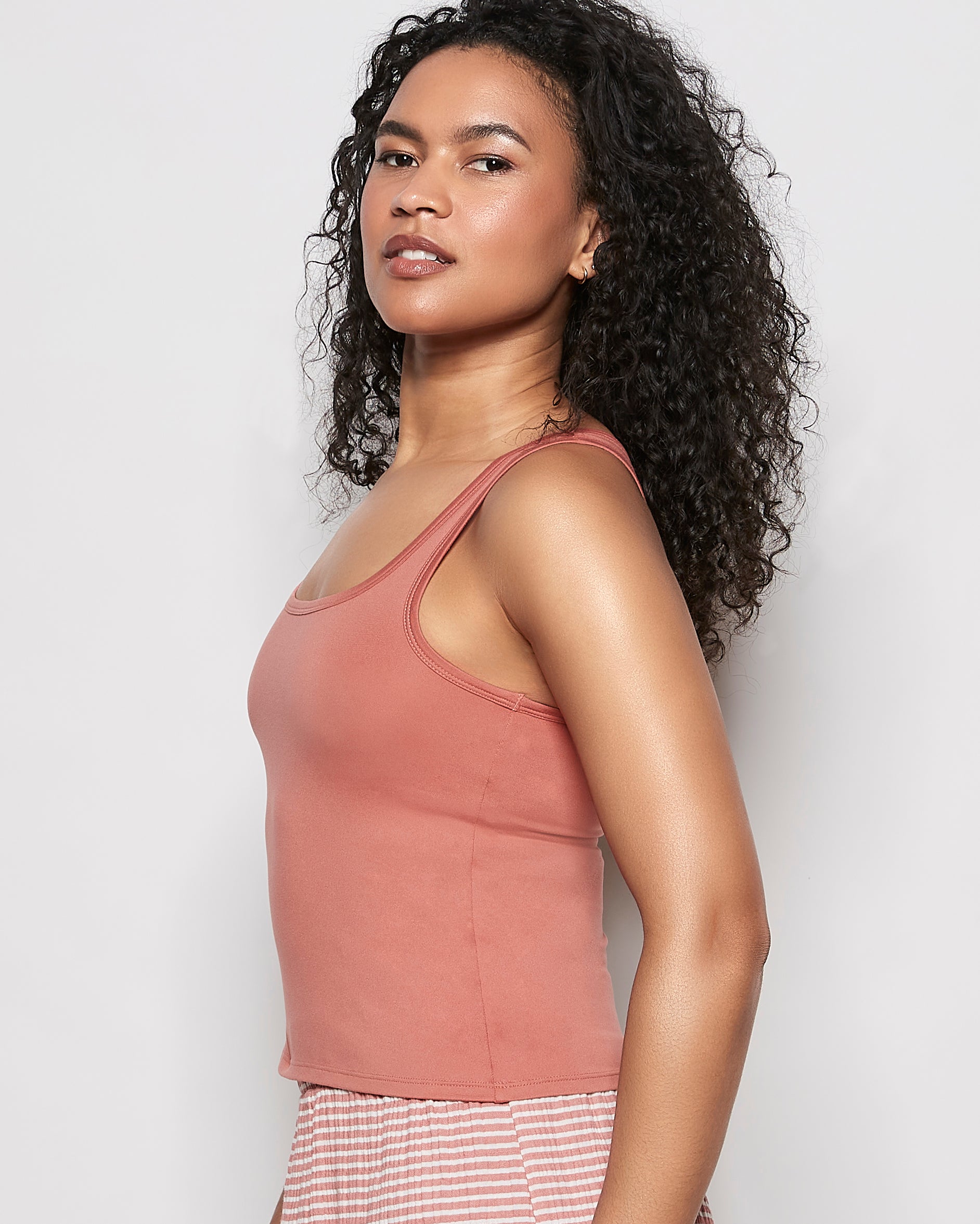 Camisole de nuit rose subtil